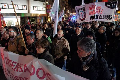 2016 03 10 Manifestacion10MarzoVigo19.JPG